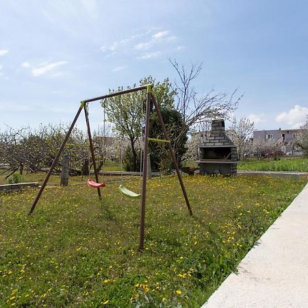 Apartman Nikol Kastela Exterior photo