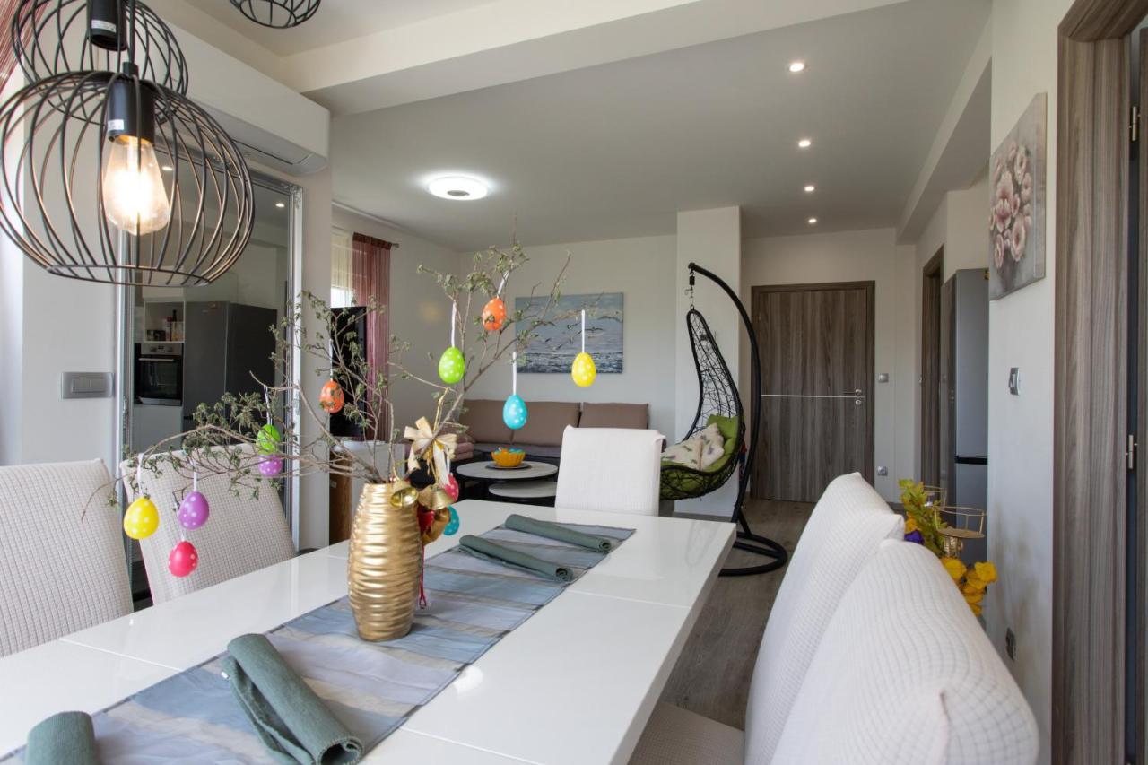 Apartman Nikol Kastela Exterior photo